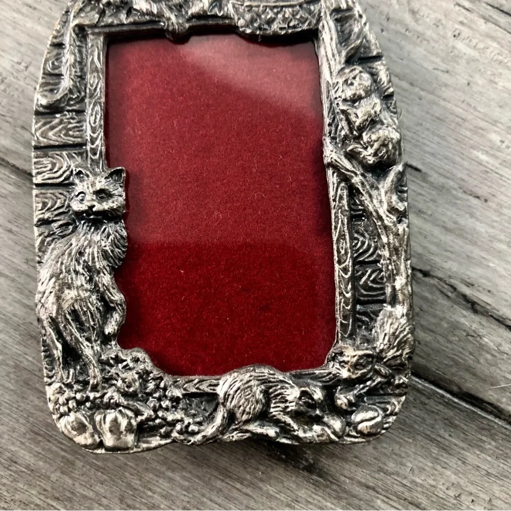 Vintage 1990 Arthur Court Mini Pewter Cat Themed Picture Frame